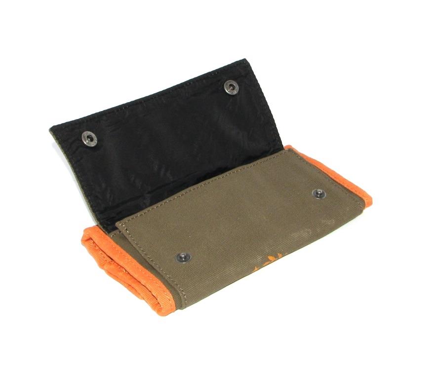Кошелек INVICTA POUCH SHIBUIA blk-green Кошелек INVICTA POUCH SHIBUIA blk-green